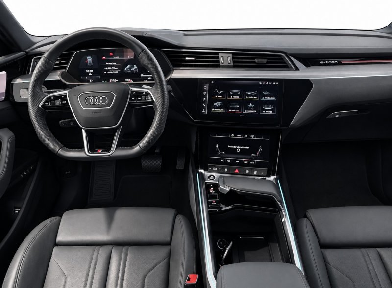 AUDI e-tron